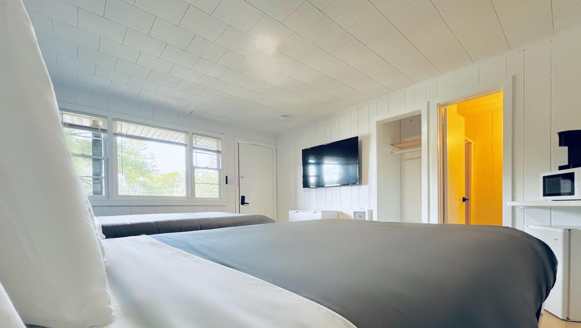 Motel Luzerne レイク・ルザーン エクステリア 写真